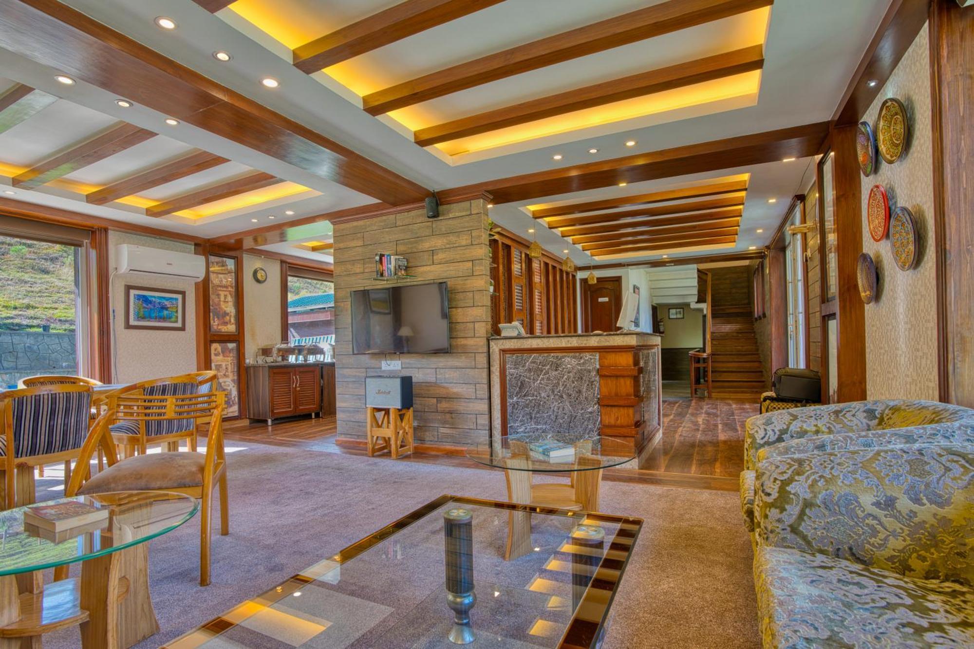 Golden Meadows Hotels & Resorts Sonamarg Exterior photo